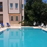 Hotel Garden *