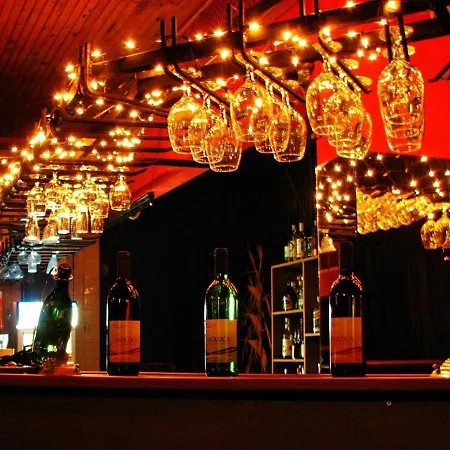 Garden ホテル テキロヴァ