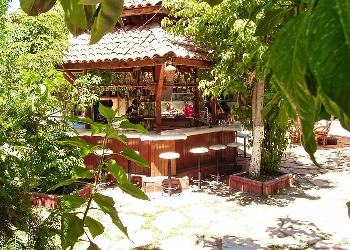 Garden Текирова